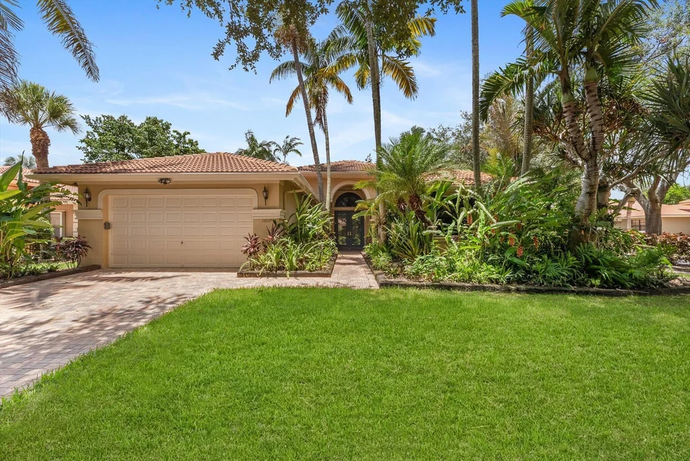 Unit for sale at 11017 Via San Remo, Boynton Beach, FL 33437