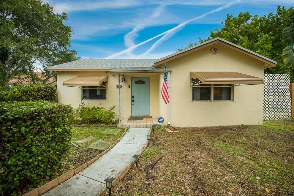Unit for sale at 1224 19th Avenue N, Lake Worth Beach, FL 33460