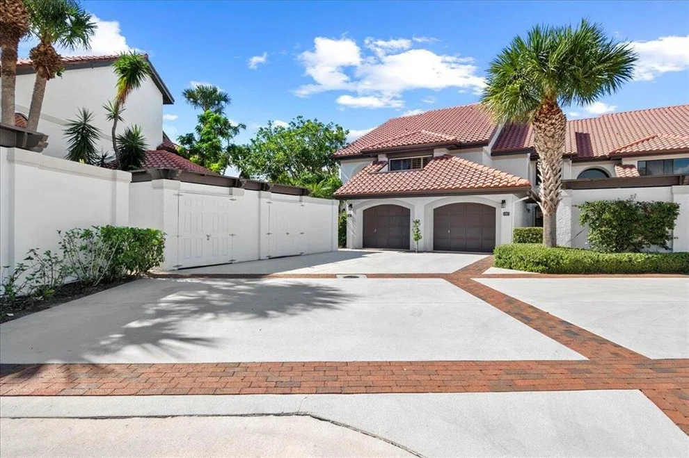 Unit for sale at 16599 Traders Xing 237 Crossing S, Jupiter, FL 33477