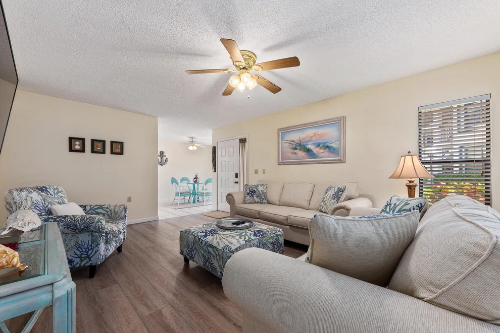 Unit for sale at 950 S Kanner Highway, Stuart, FL 34994