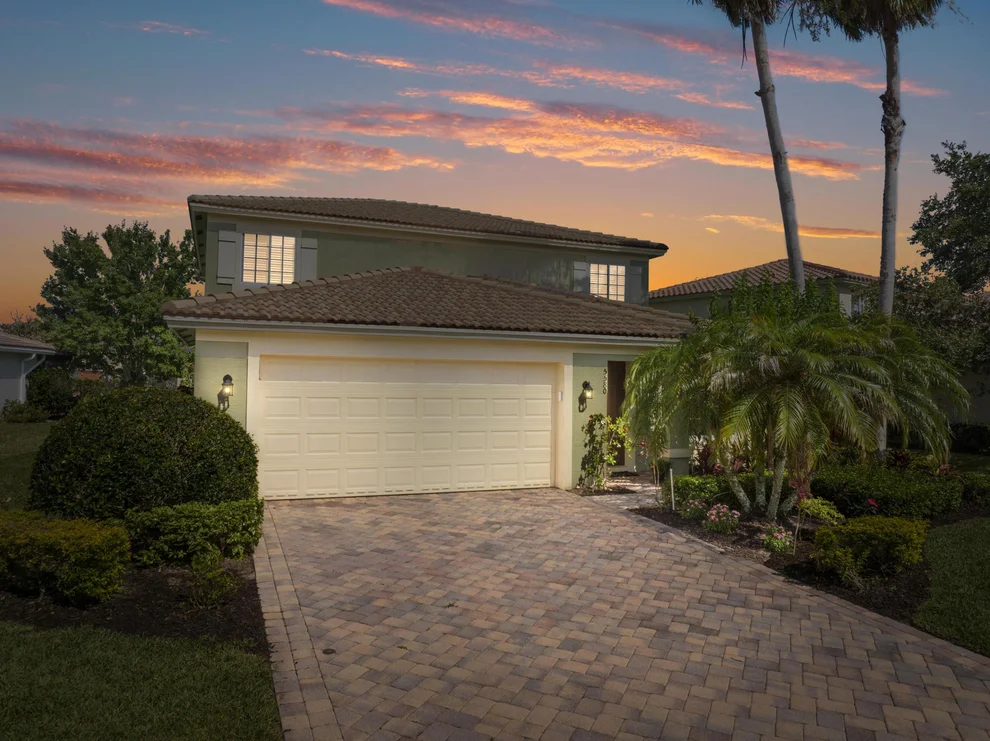 Unit for sale at 5580 45th Avenue, Vero Beach, FL 32967