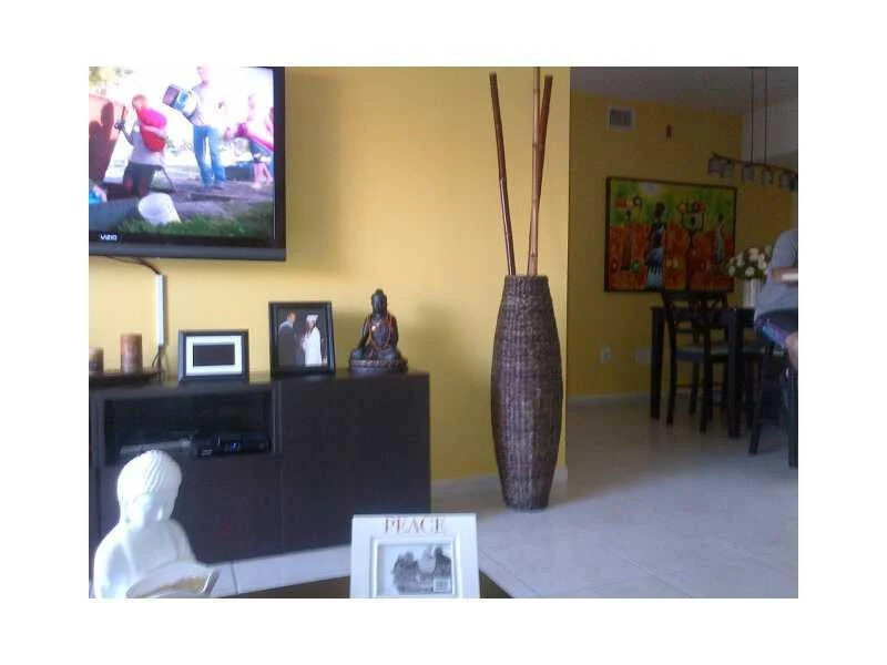 Unit for sale at 7200 NW 114th Avenue, Doral, FL 33178