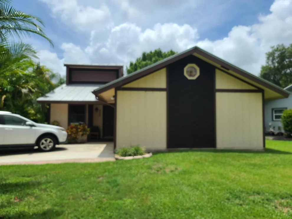 Unit for sale at 496 SE Cardinal Trail, Stuart, FL 34997