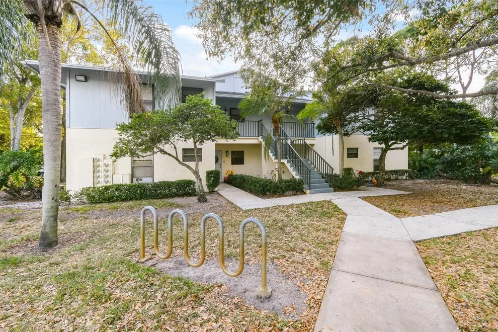 Unit for sale at 6549 SE Federal Highway, Stuart, FL 34997