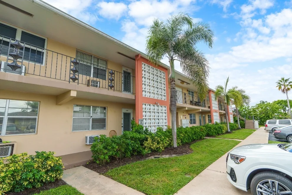 Unit for sale at 2106 NE 56th Court, Fort Lauderdale, FL 33308