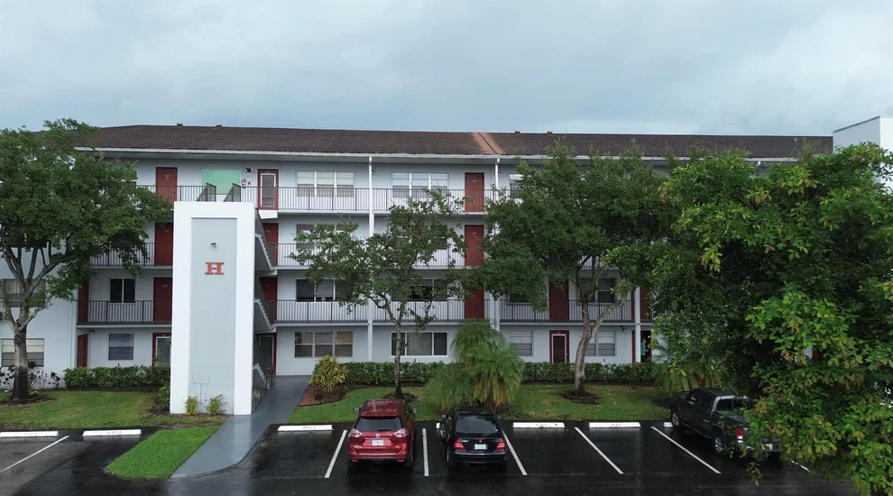 Unit for sale at 1401 SW 135th Terrace, Pembroke Pines, FL 33027
