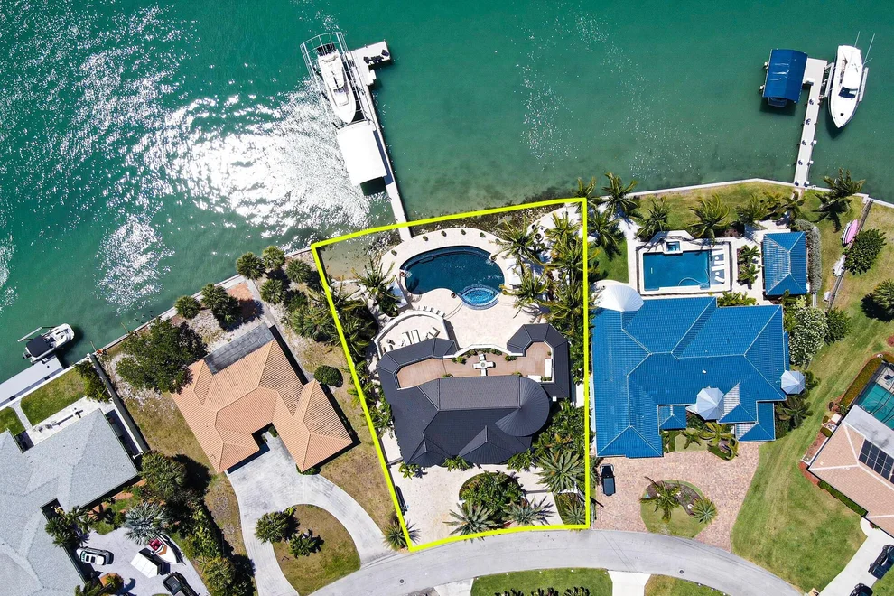 Unit for sale at 1615 Thumb Point Drive, Hutchinson Island, FL 34949