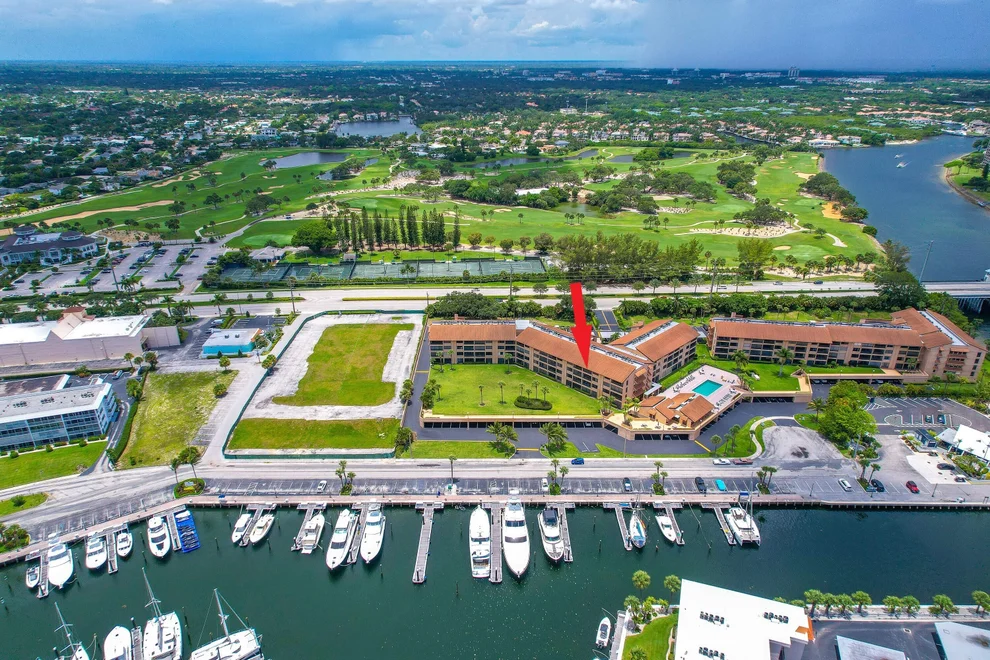 Unit for sale at 1030 Us Highway 1, North Palm Beach, FL 33408