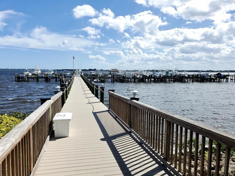 Unit for sale at 1600 NE Dixie Highway, Jensen Beach, FL 34957