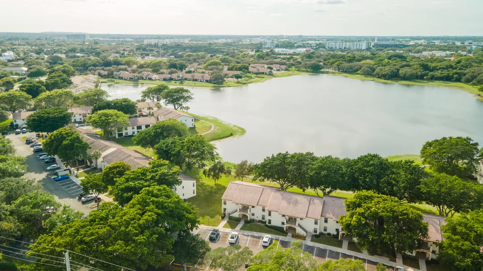 Unit for sale at 2900 Olivewood Terrace, Boca Raton, FL 33431