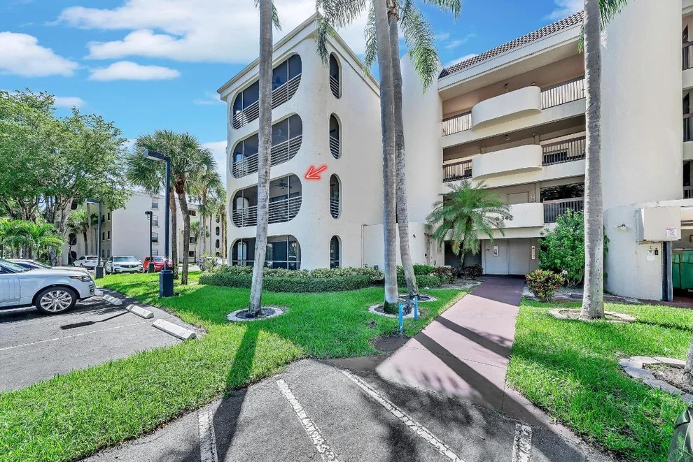 Unit for sale at 6342 Longboat Lane W, Boca Raton, FL 33433