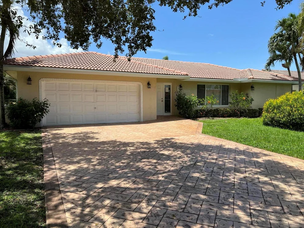 Unit for sale at 8664 NW 1st Street, Coral Springs, FL 33071