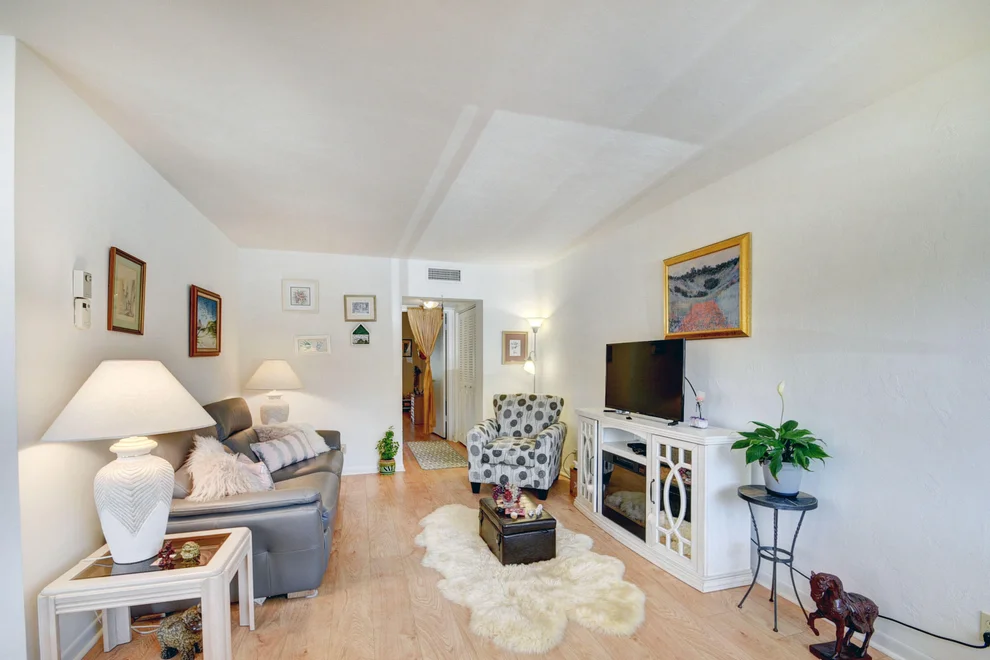 Unit for sale at 3360 Lake Osborne Drive, Lake Worth Beach, FL 33461