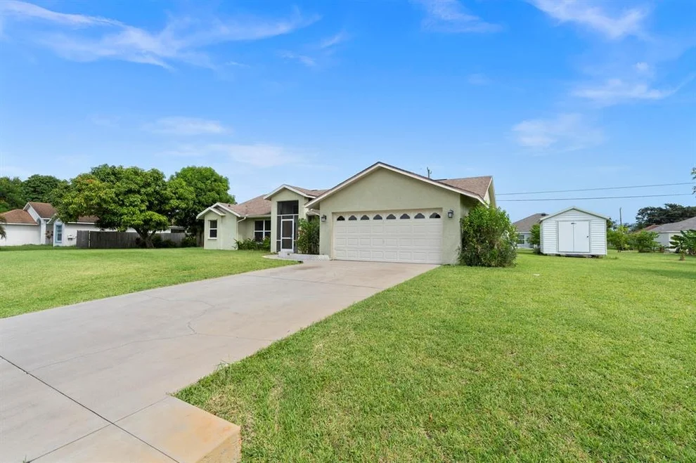 Unit for sale at 725 SW Mccracken Avenue, Port St Lucie, FL 34953