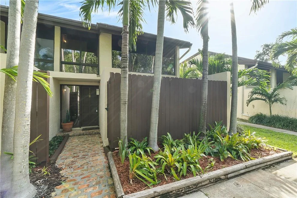 Unit for sale at 19316 NE 26th Avenue, Miami, FL 33180