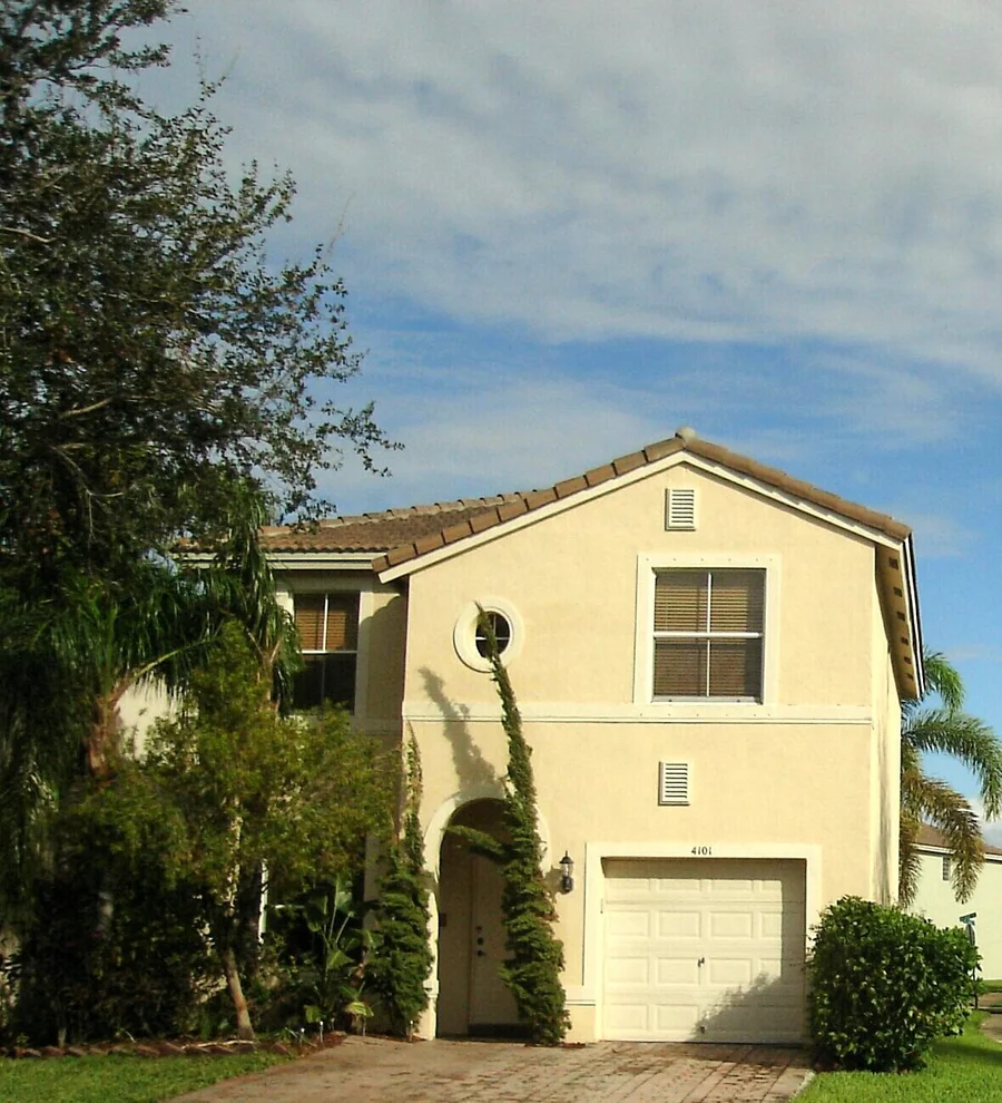 Unit for sale at 4101 Winnipeg Way, West Palm Beach, FL 33409