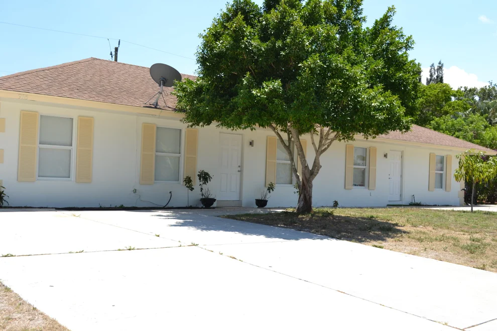Unit for sale at 916 Seneca Street, Jupiter, FL 33458