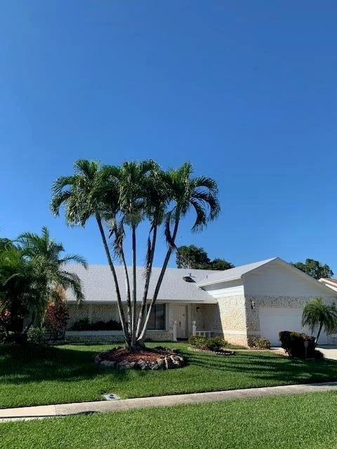 Unit for sale at 20999 Shady Vista Lane, Boca Raton, FL 33428