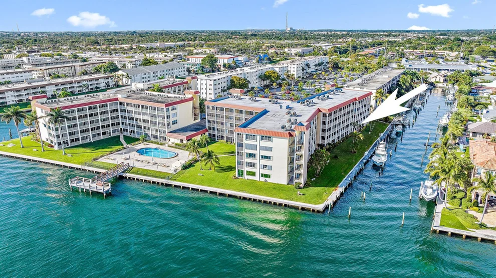 Unit for sale at 105 Paradise Harbour Boulevard, North Palm Beach, FL 33408