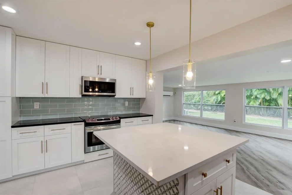 Unit for sale at 914 SW 27th Place, Boynton Beach, FL 33435