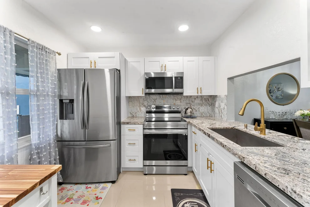 Unit for sale at 7807 Golf Cir Drive, Margate, FL 33063