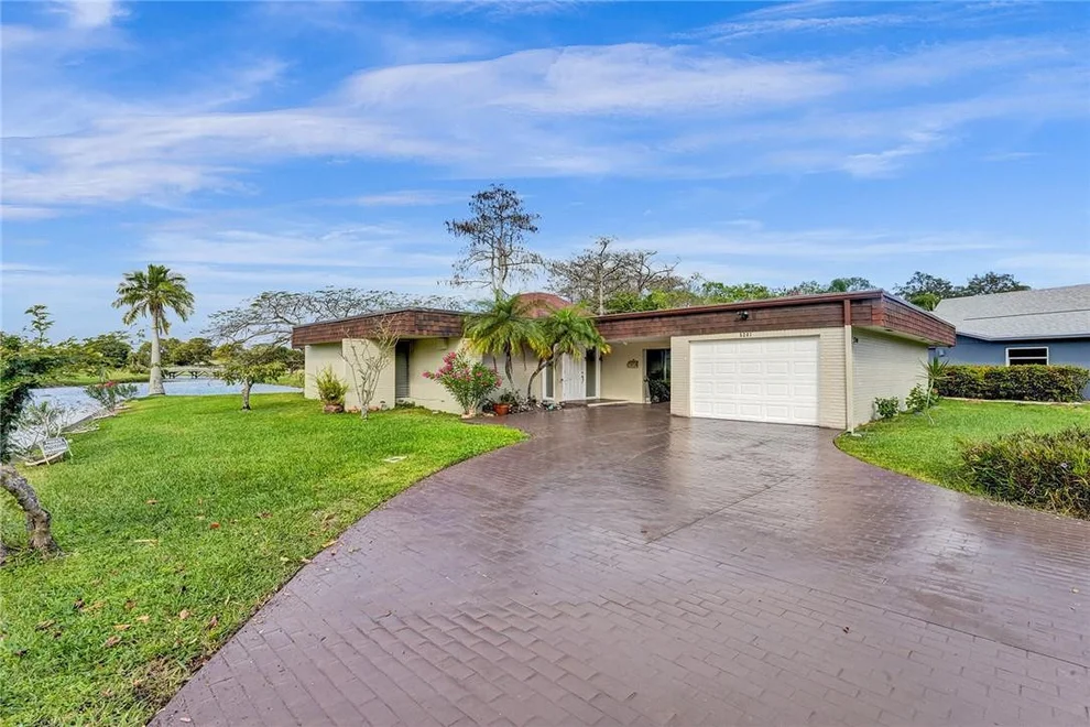 Unit for sale at 5201 Bayberry Lane, Tamarac, FL 33319
