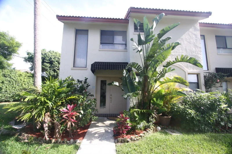 Unit for sale at 7200 NW 2nd Avenue, Boca Raton, FL 33487