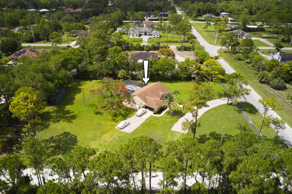 Unit for sale at 8066 Grapeview Boulevard, Loxahatchee, FL 33470