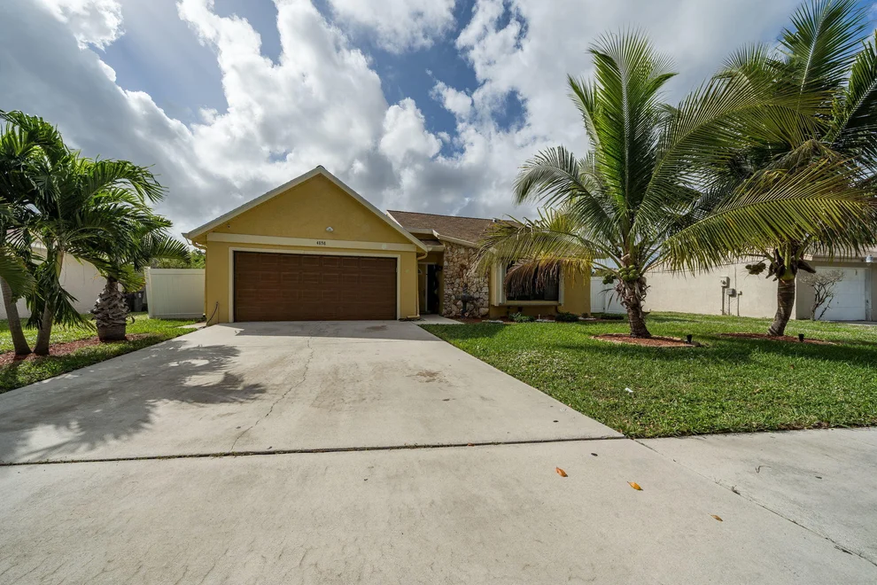 Unit for sale at 4858 Classic Drive, West Palm Beach, FL 33417
