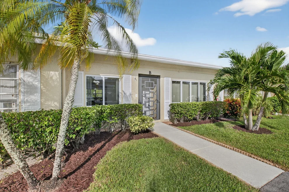 Unit for sale at 13632 Via Flora, Unit B, Delray Beach, FL 33484