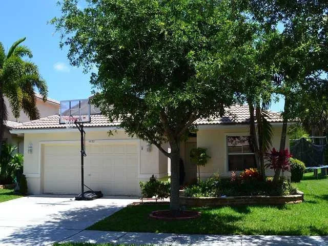 Unit for sale at 4822 NW 54th Avenue, Coconut Creek, FL 33073