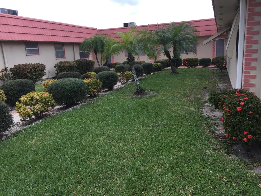 Unit for sale at 215 Seville I, Delray Beach, FL 33446