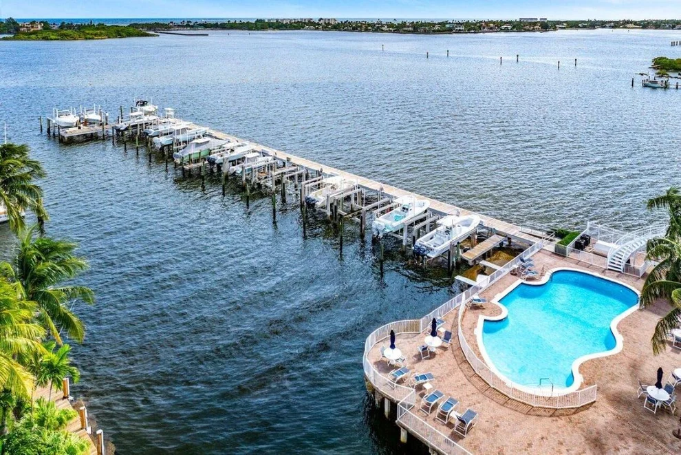 Unit for sale at 124 Harbors Way, Boynton Beach, FL 33435