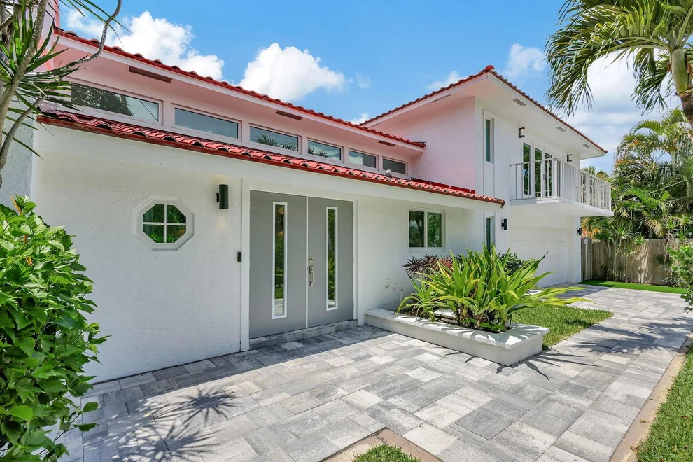 Unit for sale at 531 S Lakeside Drive, Lake Worth Beach, FL 33460