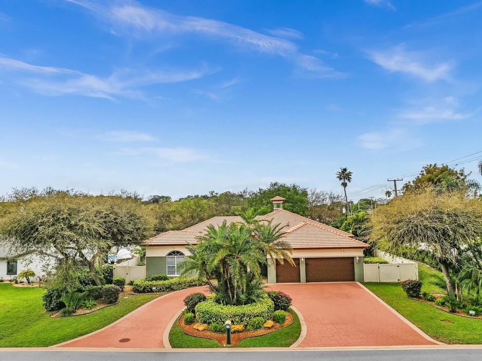 Unit for sale at 3934 Sherwood Boulevard, Delray Beach, FL 33445