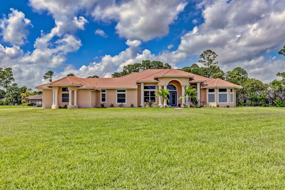 Unit for sale at 13051 86th Road N, West Palm Beach, FL 33412