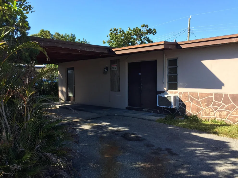 Unit for sale at 5717 Daphne Drive, West Palm Beach, FL 33415