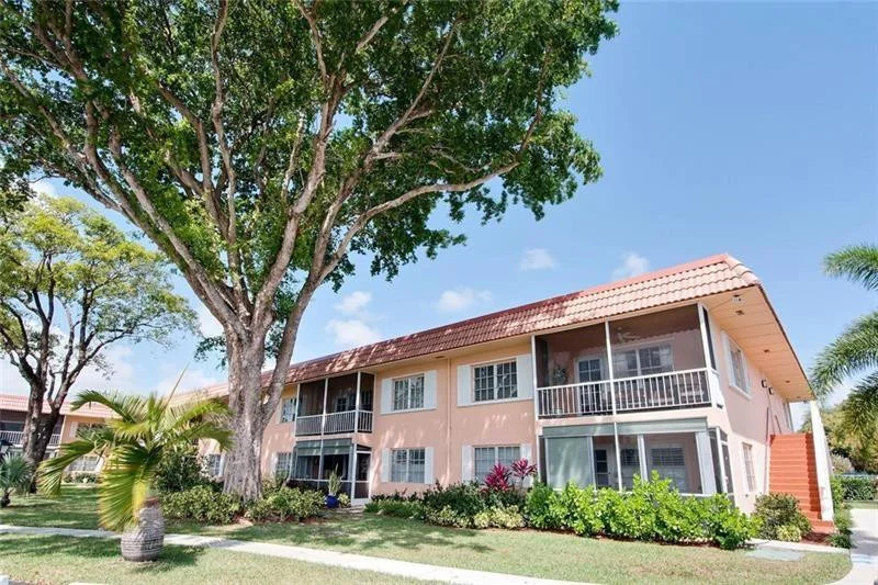 Unit for sale at 1951 NE 2nd Avenue, Wilton Manors, FL 33305