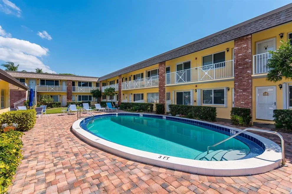 Unit for sale at 1001 NE 8th Avenue, Delray Beach, FL 33483