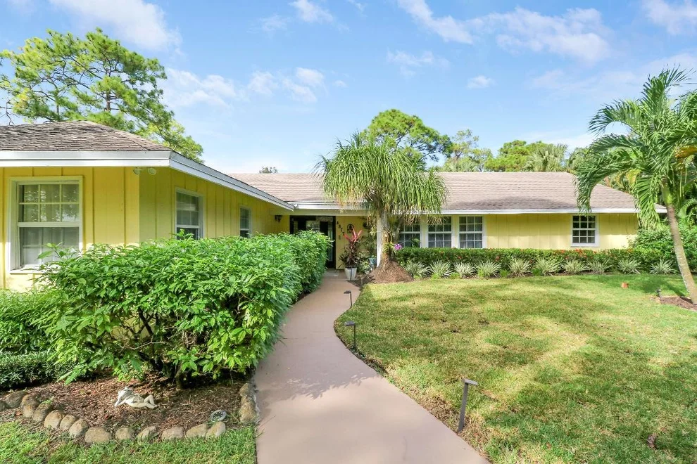 Unit for sale at 4877 Northlake Boulevard, Palm Beach Gardens, FL 33418