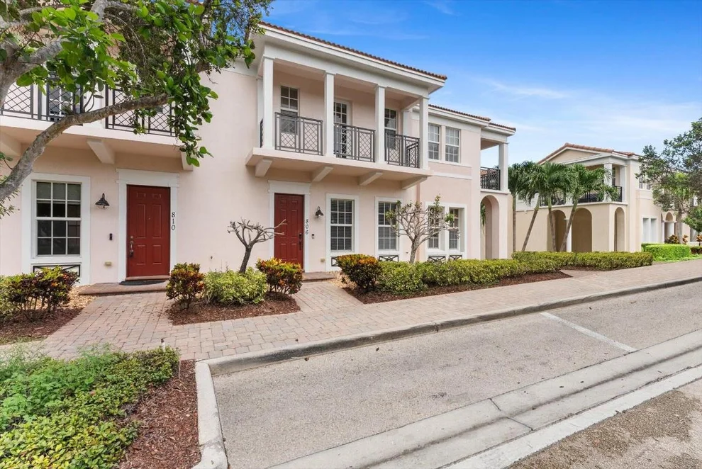 Unit for sale at 806 NW 83rd Lane, Boca Raton, FL 33487