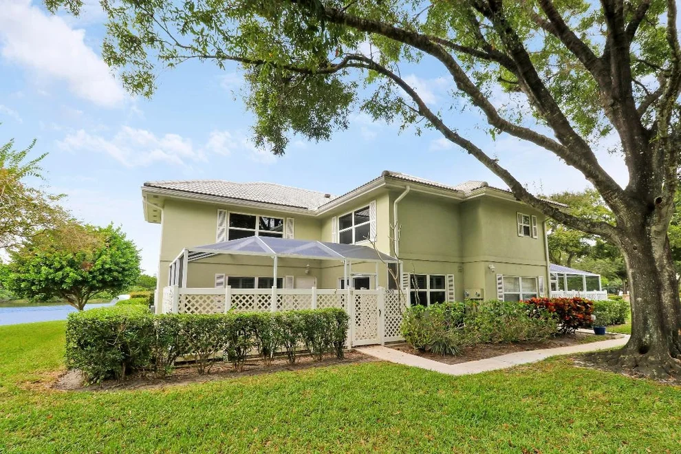Unit for sale at 1903 Stratford Way, West Palm Beach, FL 33409