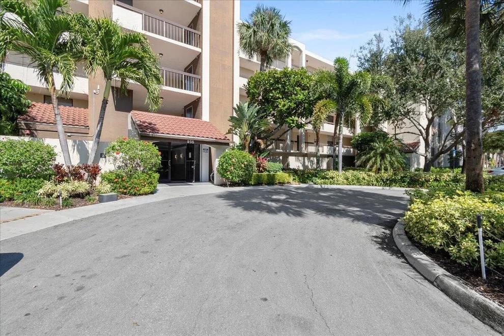Unit for sale at 955 Egret Circle, Delray Beach, FL 33444
