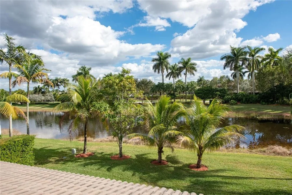 Unit for sale at 1206 Peregrine Way, Weston, FL 33327