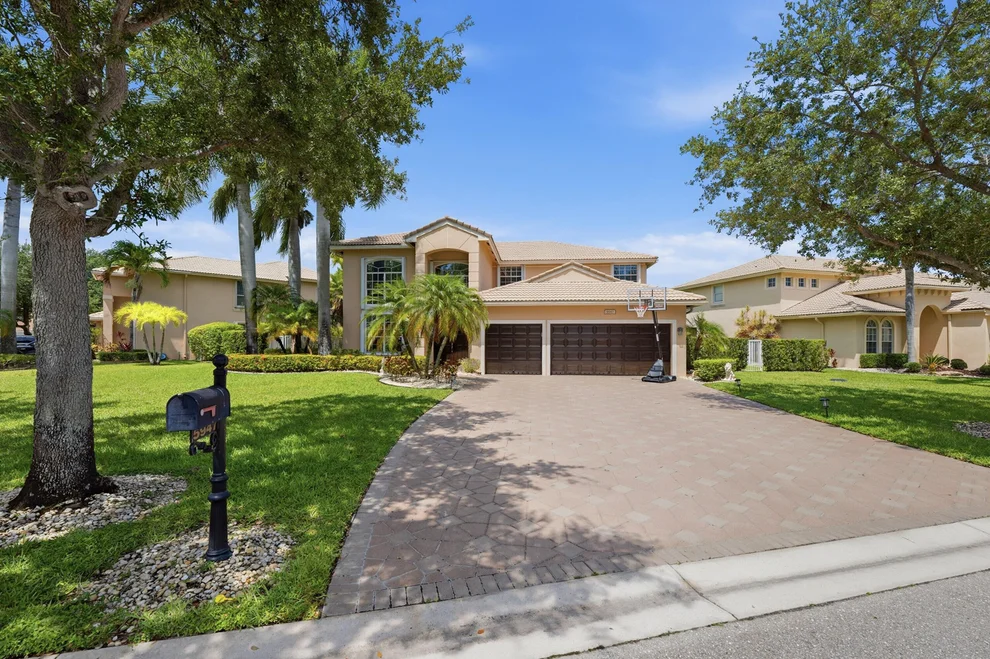 Unit for sale at 5947 NW 54th Circle, Coral Springs, FL 33067