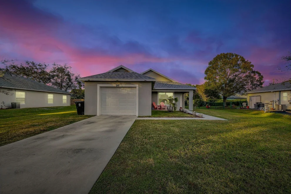 Unit for sale at 241 NE Granduer Avenue, Port St Lucie, FL 34983