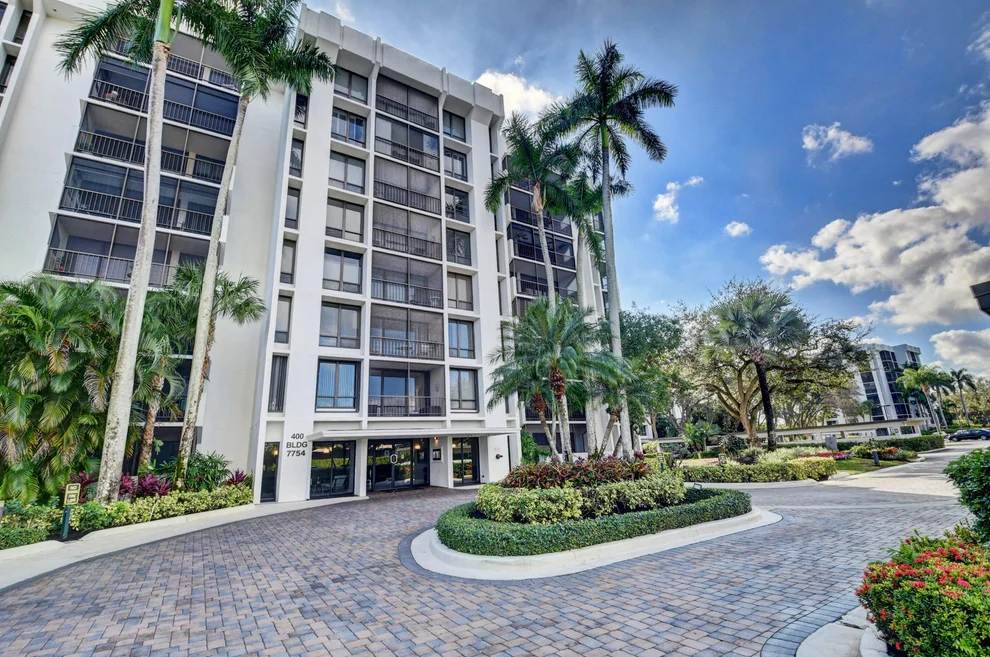 Unit for sale at 7754 Lakeside Boulevard, Boca Raton, FL 33434
