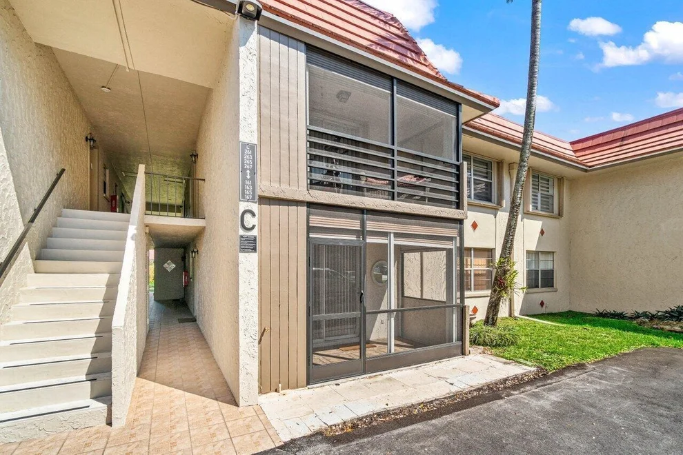 Unit for sale at 1074 NW 13TH Street, Boca Raton, FL 33486