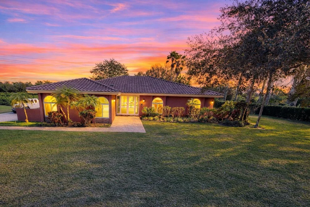Unit for sale at 3290 SW 131st Terrace, Davie, FL 33330