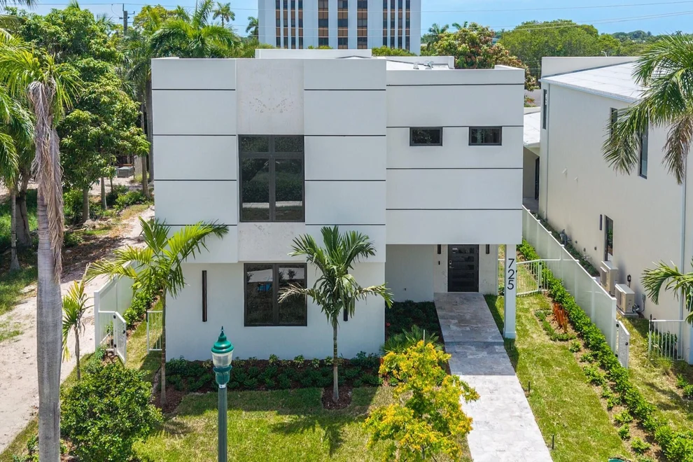 Unit for sale at 731 SE 4th Avenue, Delray Beach, FL 33483